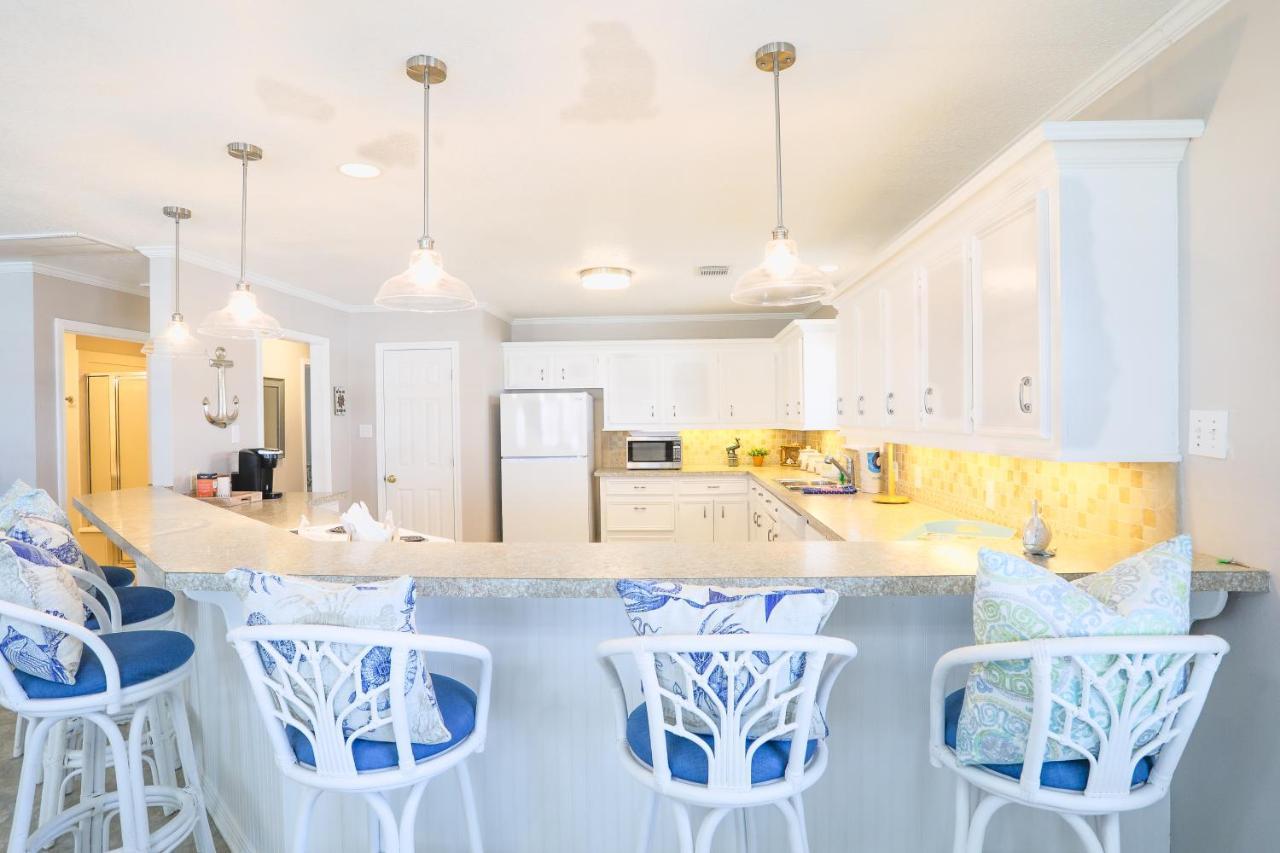Villa Bayside Bliss Crystal Beach Exterior foto